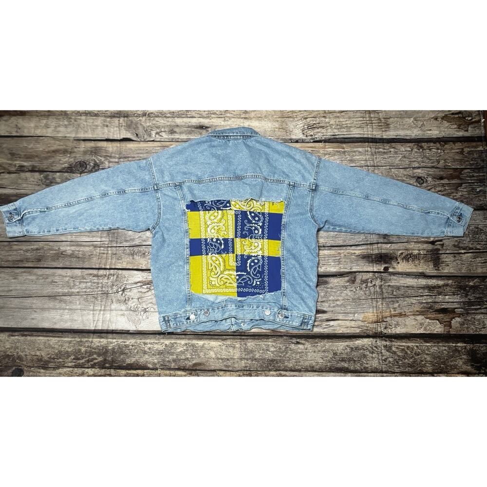 Bandana Paisley Patchwork Denim Jacket Adult Size Small (4) Blue